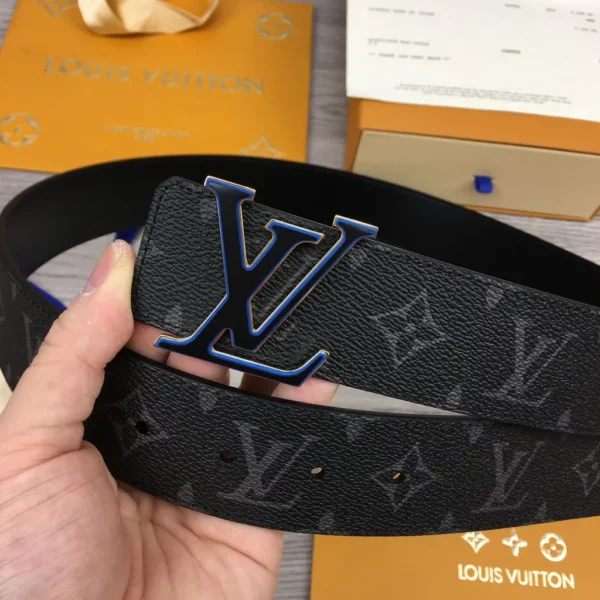 Louis Vuitton belt