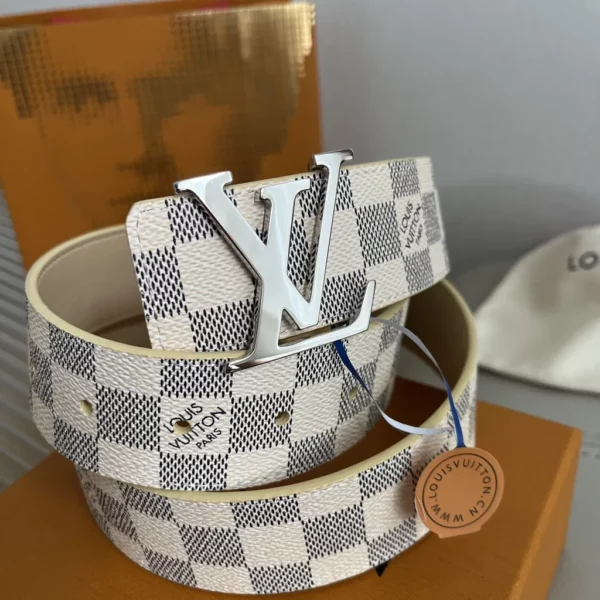 Louis Vuitton belt