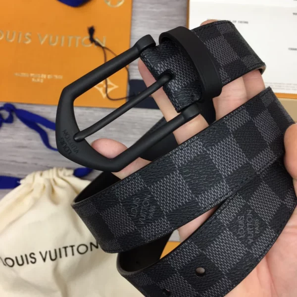 Louis Vuitton belt