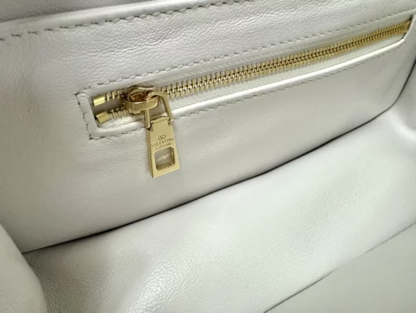 Valentino bag - replica bags