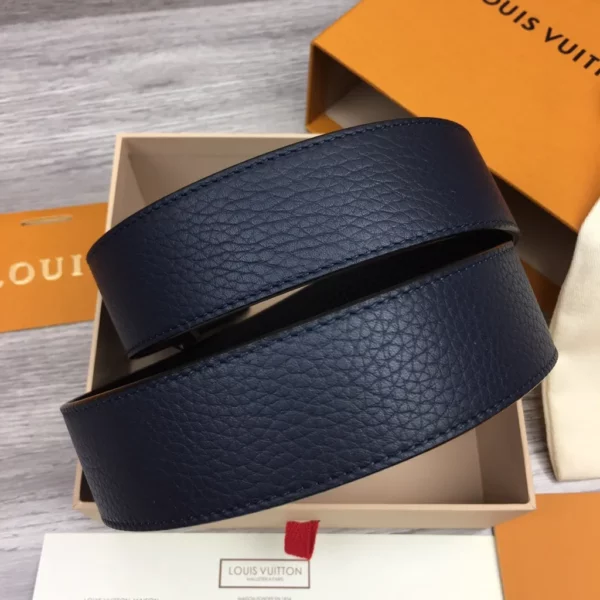 Louis Vuitton belt