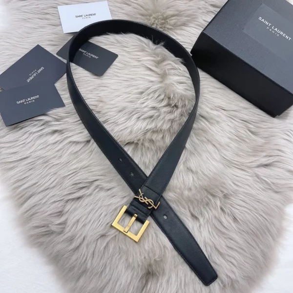 Saint Laurent belt