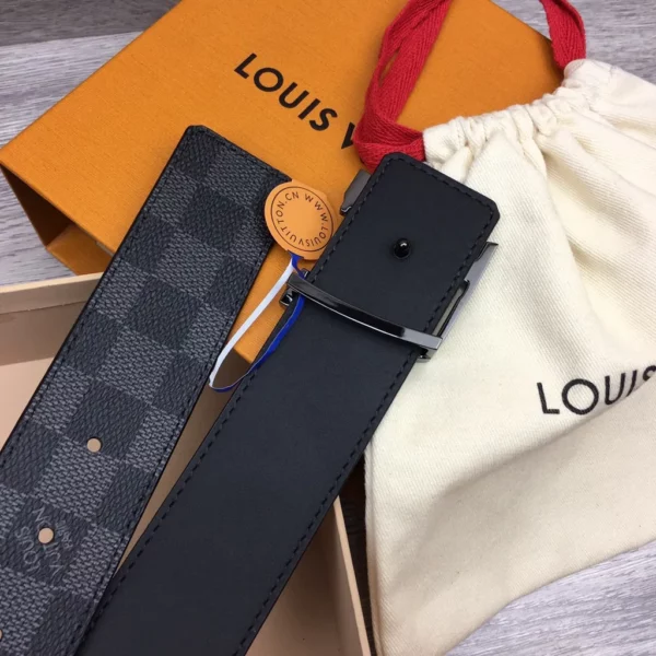 Louis Vuitton belt