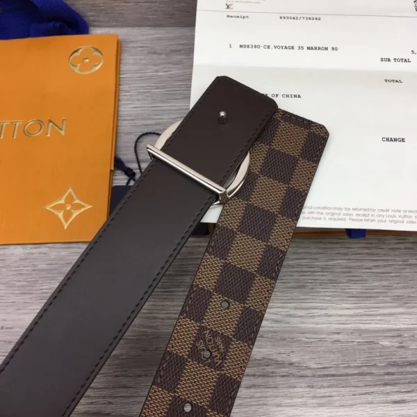 Louis Vuitton belt