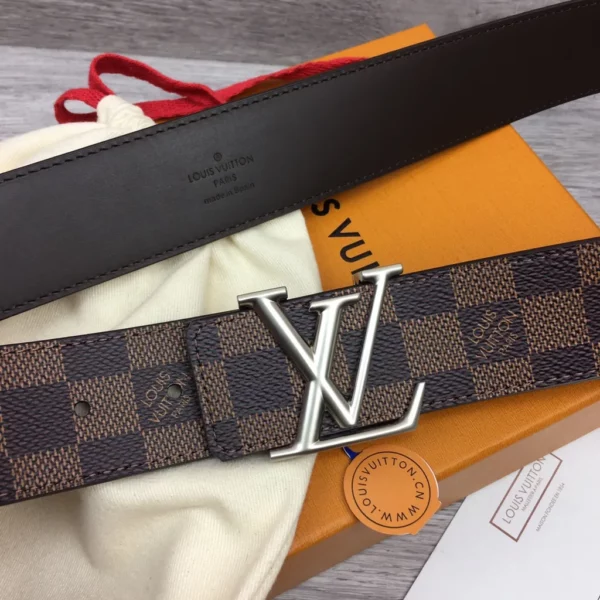 Louis Vuitton belt