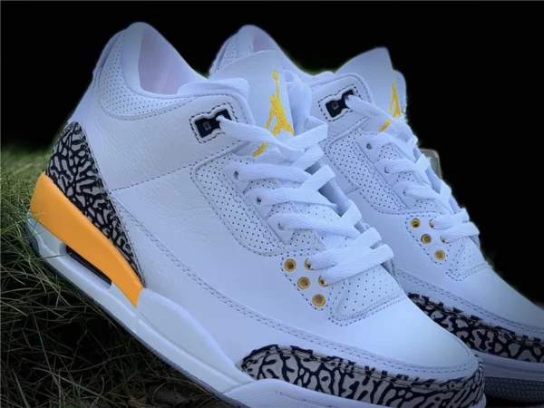 Air Jordan 3 WMNS Laser Orange - Replica shoes