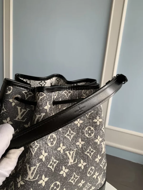 Louis Vuitton bag - louis vuitton replica bags