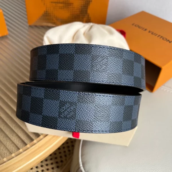 Louis Vuitton belt