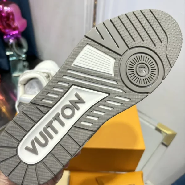 Louis Vuitton shoes - louis vuitton replica shoes