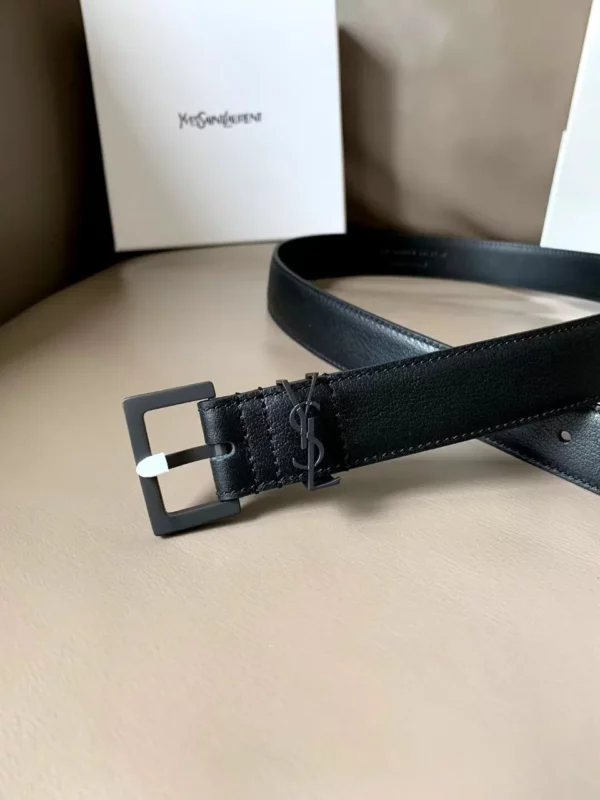 Saint Laurent belt