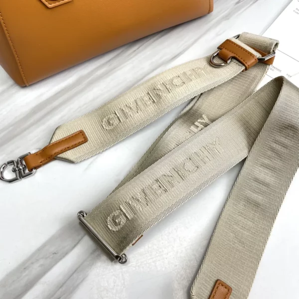 Givenchy bag - rep bags