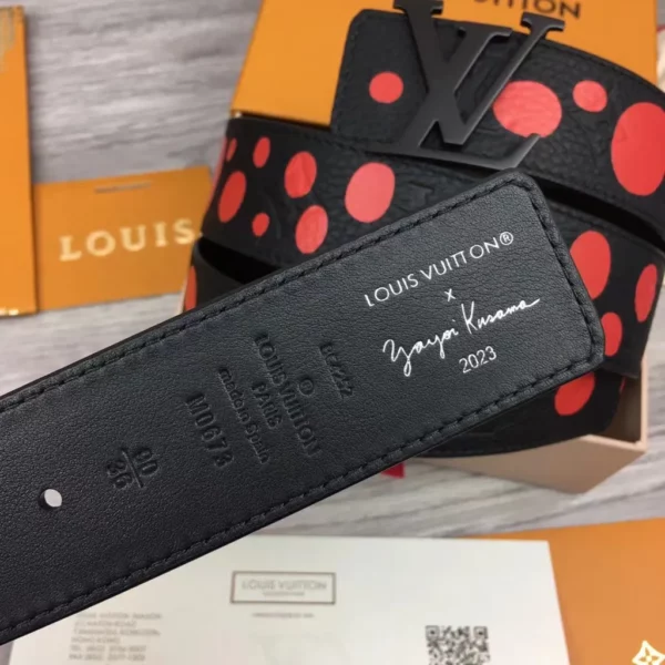 Louis Vuitton belt