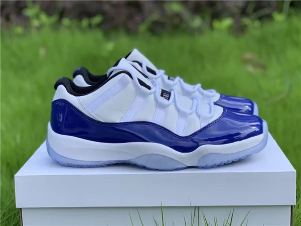 Air Jordan 11 Low WMNS Concord - Replica shoes