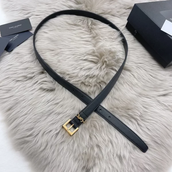 Saint Laurent belt