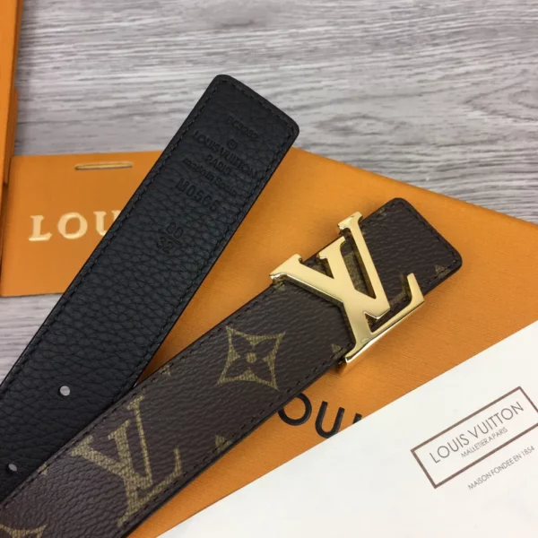 Louis Vuitton belt