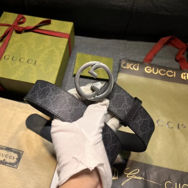 Gucci belt