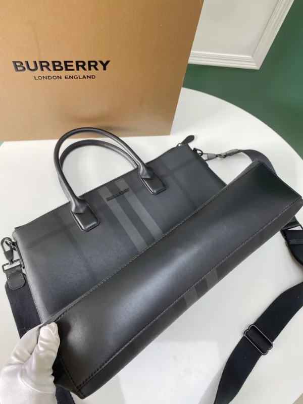 Burberry bag - replica bags