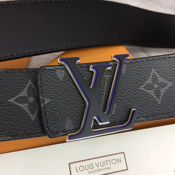 Louis Vuitton belt