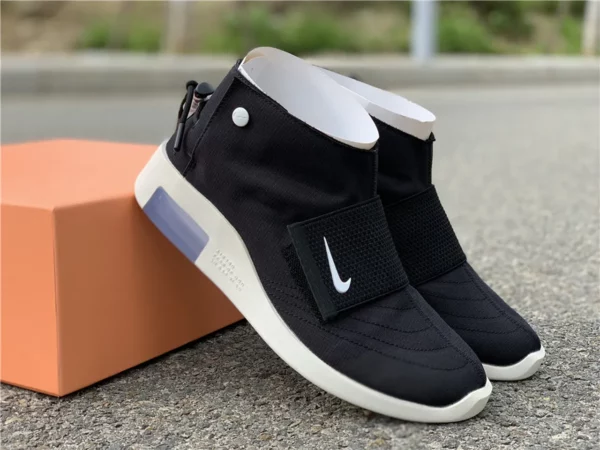 Fear of God x Nike Air Fear Of God Mid Moccasin - 2019-05-04 - Replica shoes