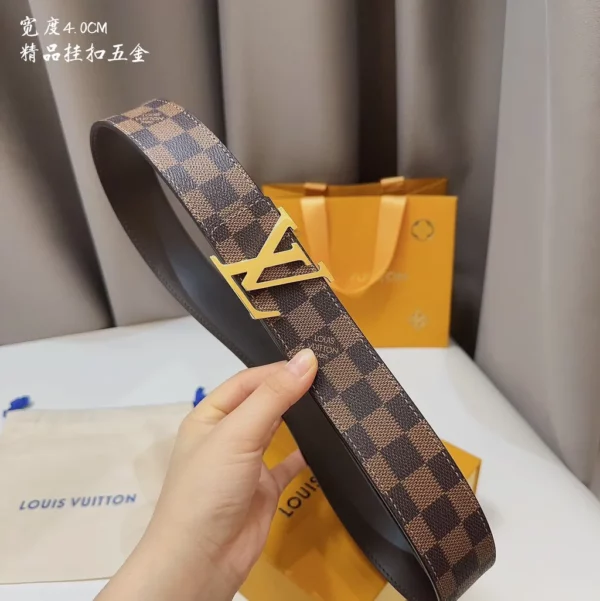 Louis Vuitton belt