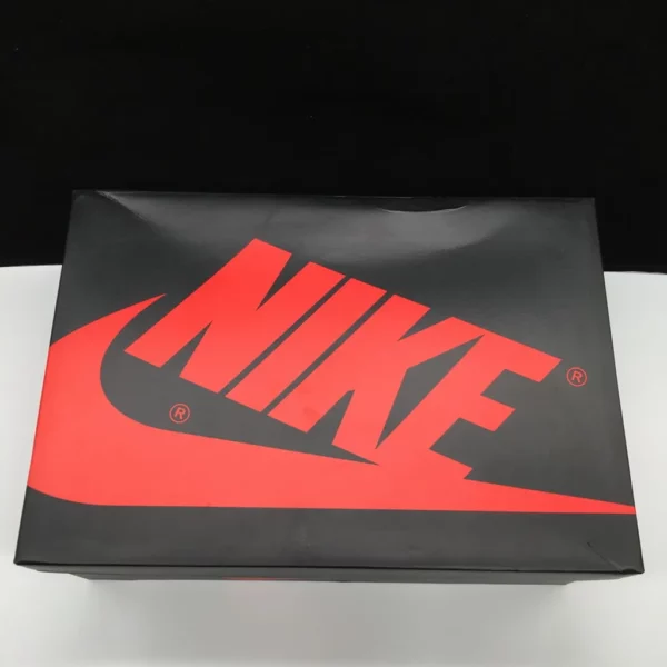 Air Jordan 1 Retro High OG Bred Toe - 2018-05-07 - Replica shoes