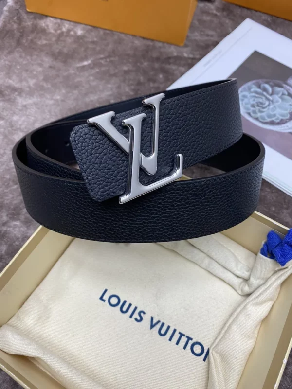 Louis Vuitton belt