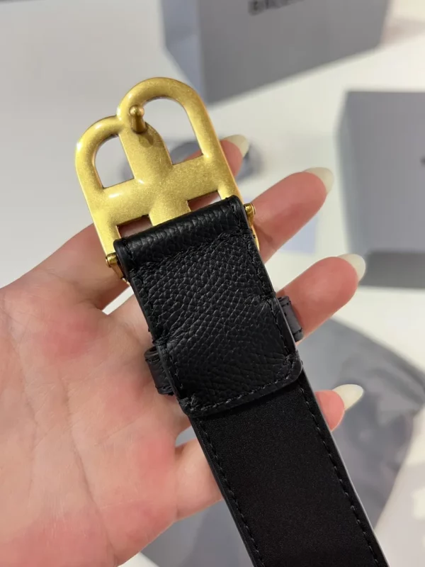 Balenciaga belt