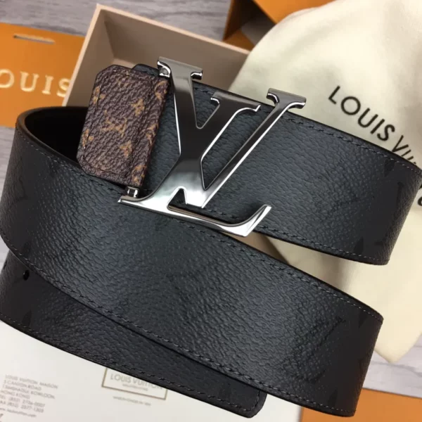 Louis Vuitton belt