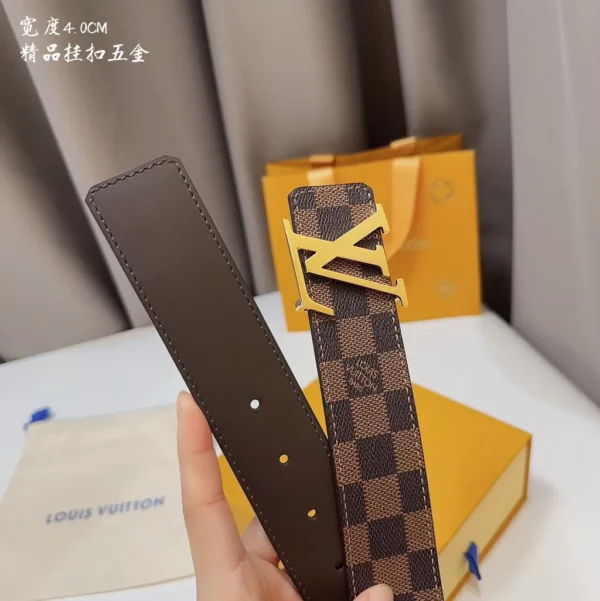 Louis Vuitton belt