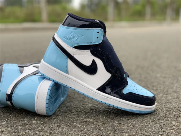 Air Jordan 1 WMNS UNC - 2019-04-15 - Replica shoes