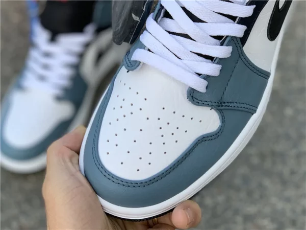 Facetasm x Air Jordan 1 Mid Fearless - 2019-12-04 - Replica shoes