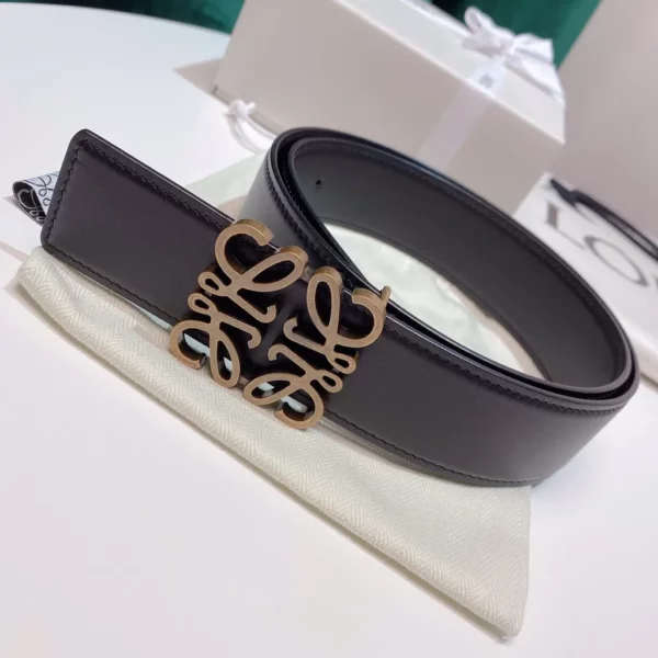 Loewe belt