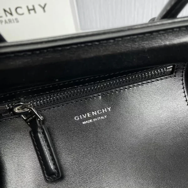 Givenchy bag - rep bags