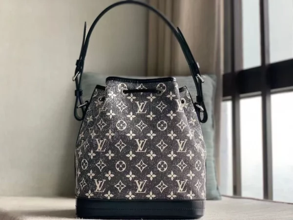 Louis Vuitton bag - louis vuitton replica bags