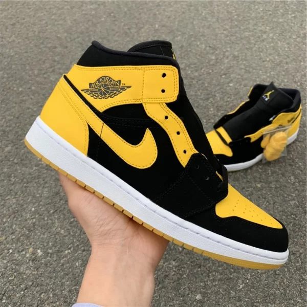 Air Jordan 1 Mid New Love - 2019-01-24 - Replica shoes