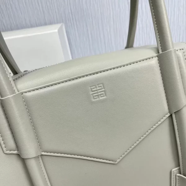 Givenchy bag - replica bags