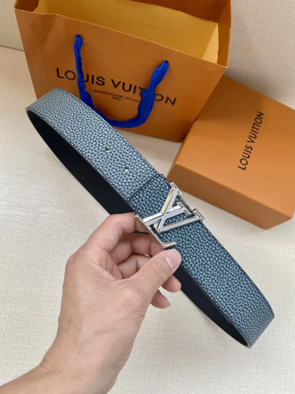 Louis Vuitton belt