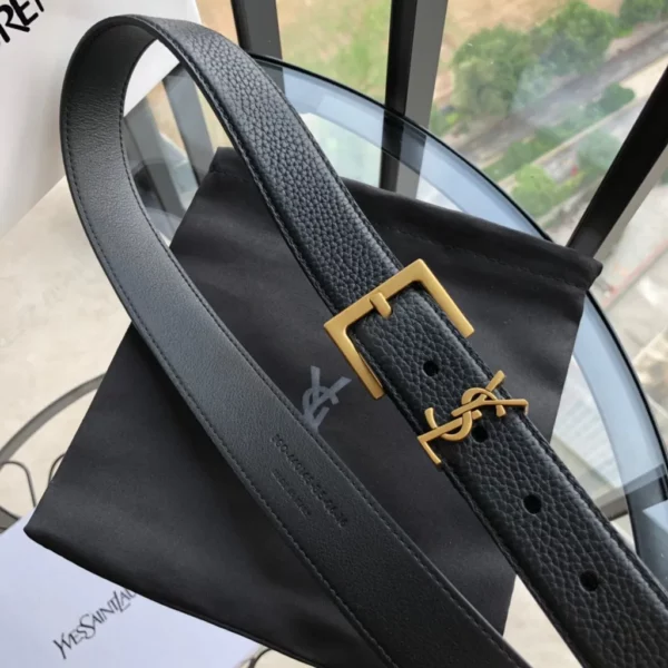 Saint Laurent belt