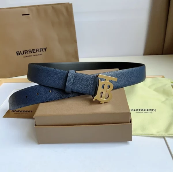 Burberry belt