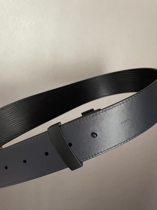 Louis Vuitton belt