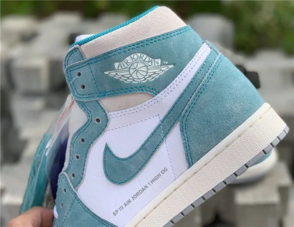 Air Jordan 1 Retro High OG Turbo Green - 2019-09-16 - Replica shoes