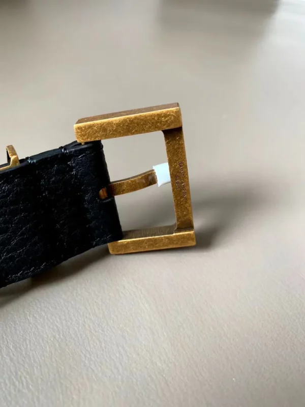 Saint Laurent belt