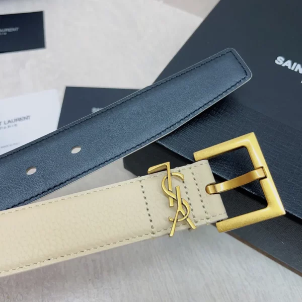 Saint Laurent belt