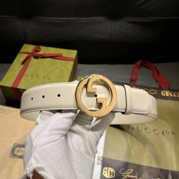 Gucci belt