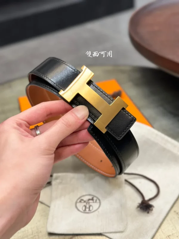 Hermes belt