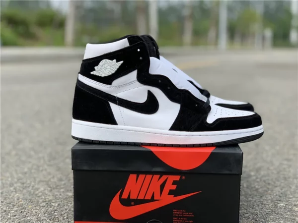 Air Jordan 1 Retro High OG WMNS - 2019-05-04 - Replica shoes