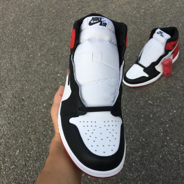 Air Jordan 1 High Black Toe AJ1 - 2018-09-18 - Replica shoes