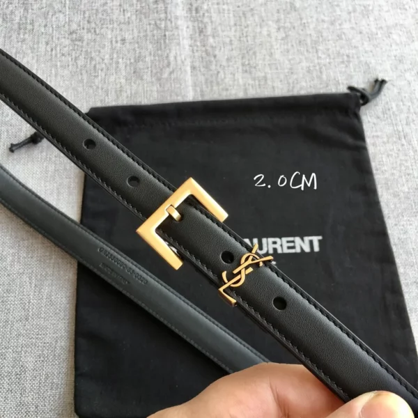 Saint Laurent belt