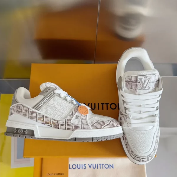 Louis Vuitton shoes - louis vuitton replica shoes