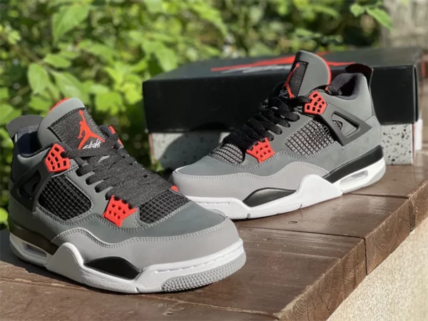 Travis Scott x Air Jordan 4-01-13 - Replica shoes